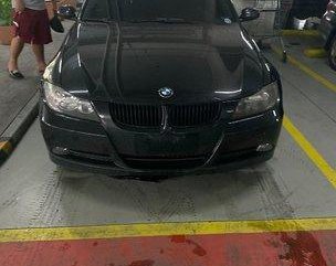 Selling Black Bmw 320I 2008 at 85000 km 