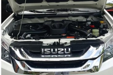 Isuzu Mu-X 2017 for sale in Santa Rosa