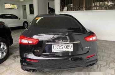 Selling Black Maserati Ghibli 2019 Automatic Gasoline at 350 km 