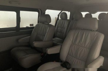 Selling Toyota Hiace 2019 at 2500 km 