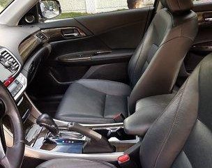 Sell Black 2013 Honda Accord in Muntinlupa