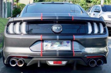 Selling Ford Mustang 2019 Automatic Gasoline 