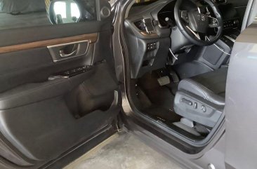 Used Honda CR-V 2018 for sale in Manila