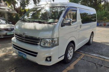 Sell White 2013 Toyota Hiace at 66000 km