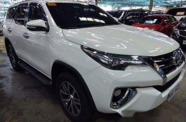 Selling White Toyota Fortuner 2017 Automatic Diesel 