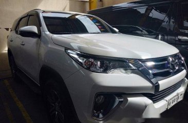 Selling White Toyota Fortuner 2018 in Quezon City