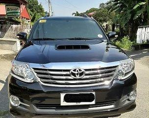 Selling Black Toyota Fortuner 2015 Automatic Diesel