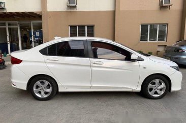 Selling White Honda City 2016 at 73000 km