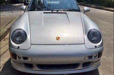 Silver Porsche 993 1997 at 10000 km for sale 