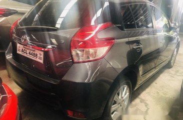 Selling Silver Toyota Yaris 2016 at 14000 km