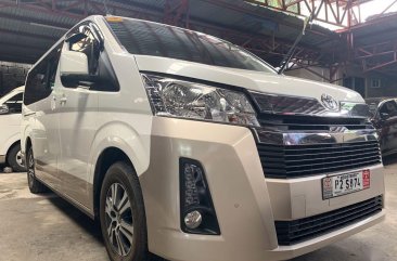 White Toyota Grandia 2019 for sale 