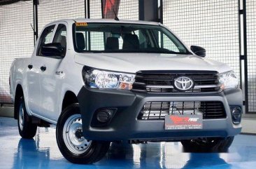 White Toyota Hilux 2019 Manual Diesel for sale 
