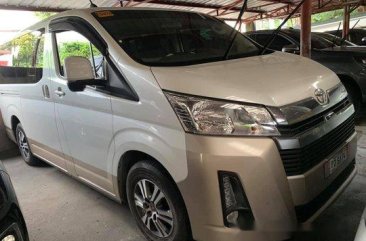 Selling White Toyota Hiace 2019 at 1200 km