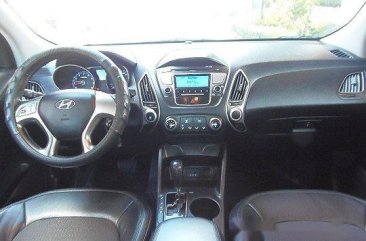 Sell 2012 Hyundai Tucson at Automatic Gasoline at 30000 km