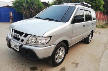 Sell White 2014 Isuzu Crosswind Manual Diesel