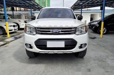 White Ford Everest 2014 Automatic Diesel for sale 
