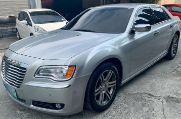 Chrysler 300c 2013 at 30000 km for sale