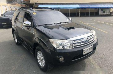 Black Toyota Fortuner 2010 Automatic Diesel for sale