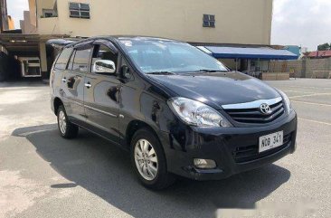 Selling Black Toyota Innova 2010 in Marikina