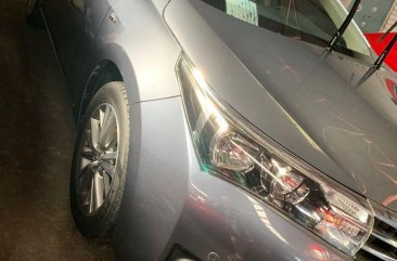 Sell Grey 2017 Toyota Corolla Altis in Quezon City