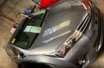 Sell Grey 2017 Toyota Corolla Altis in Quezon City