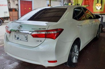 White Toyota Corolla altis 2016 Automatic Gasoline for sale