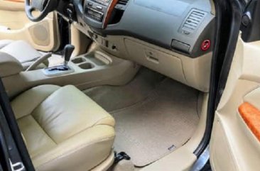 Toyota Fortuner 2010 for sale in Makati