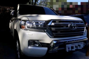 2017 Toyota Land Cruiser for sale in Manila