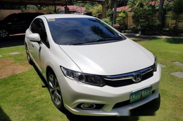Selling White Honda Civic 2013 Automatic Gasoline at 68000 km