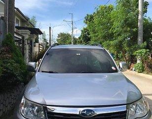 Silver Subaru Forester 2008 at 84000 km for sale
