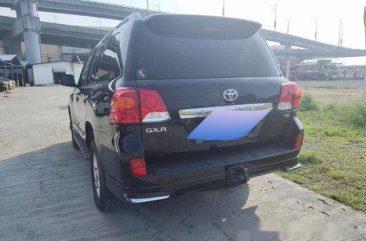 Black Toyota Land Cruiser 2015 at 91000 km for sale