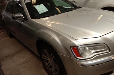 2013 Chrysler 300c for sale in Makati 