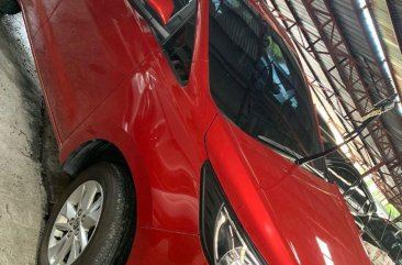 Selling Red Toyota Innova 2018 in Quezon City