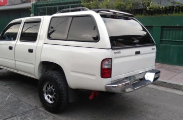 2004 Toyota Hilux for sale in Marikina 