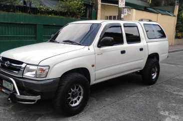 2004 Toyota Hilux for sale in Marikina 