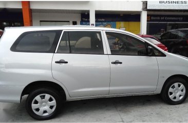 2010 Toyota Innova for sale in Makati 