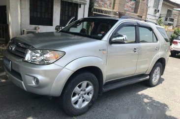 Selling Toyota Fortuner 2010 Automatic Gasoline at 70000 km 