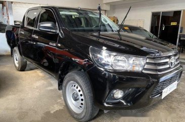 Selling Black Toyota Hilux 2018 Manual Diesel 