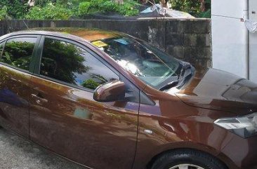 Selling Brown Toyota Vios 2014 at 60800 km 