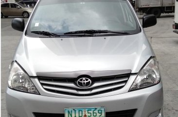 2010 Toyota Innova for sale in Makati 