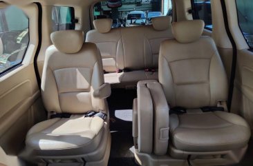 Sell 2013 Hyundai Starex in Quezon City