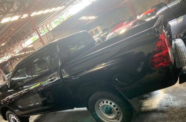 Black Toyota Hilux 2018 for sale in Quezon City