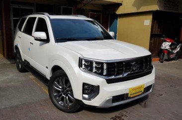 Sell White 2019 Kia Mohave in Pasig 