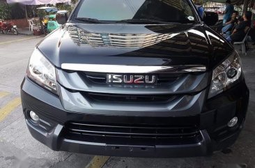 2015 Isuzu Mu-X at 60000 km for sale 