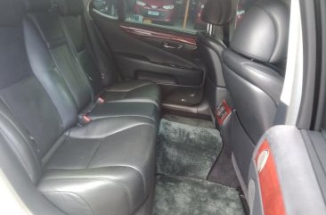 Lexus LS460L 2012 for sale in Pasig 