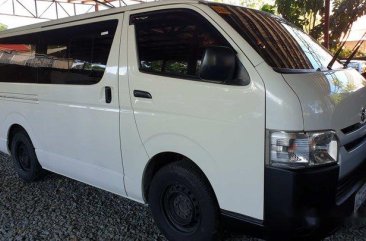 Selling White Toyota Hiace 2018 at 13000 km