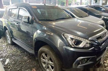 Selling Grey Isuzu Mu-X 2018 in Quezon City