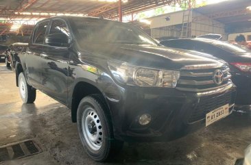 Black Toyota Hilux 2018 for sale in Quezon City