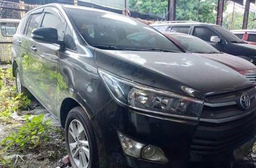 Black Toyota Innova 2016 at 79000 km for sale 