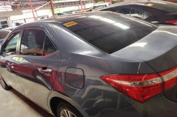 Selling Gray Toyota Corolla Altis 2017 in Quezon City